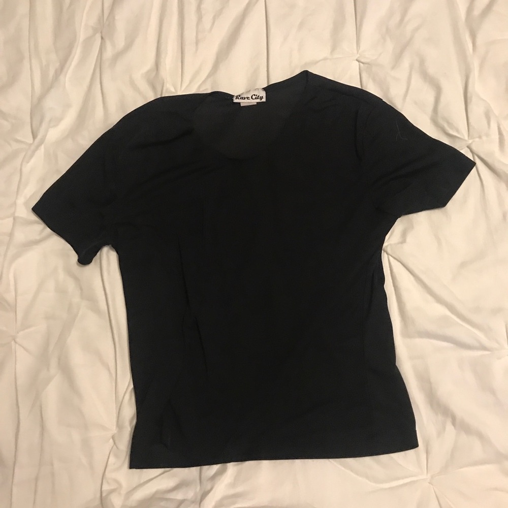 Black t-shirt